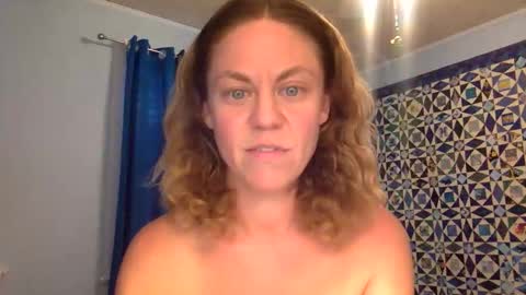 lullabyofbroadway online show from May 20, 9:21 pm