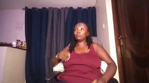 lulu_sparks1 online show from January 10, 9:04 am