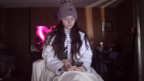 Connie online show from January 19, 6:00 pm