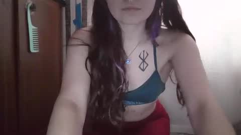 Connie online show from February 19, 8:10 pm