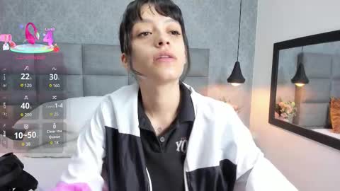 Luna online show from December 4, 11:21 am