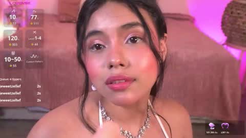 Lunita online show from March 12, 7:39 pm