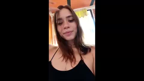 luna_fox_1327 online show from May 21, 4:35 pm