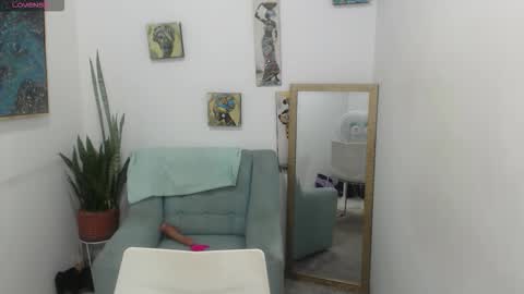 luna_fyre online show from March 3, 6:15 pm