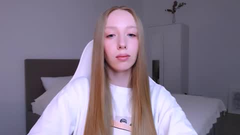 Luna online show from December 17, 1:34 am