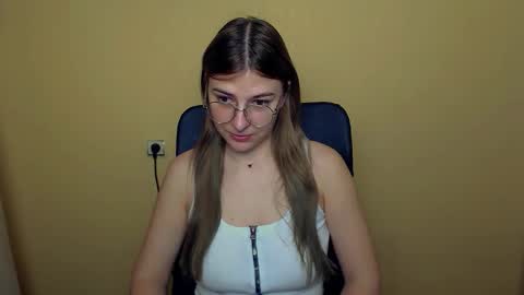 Luna online show from November 4, 11:33 am