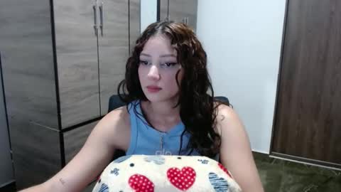 lunaa_sub online show from October 19, 5:06 pm