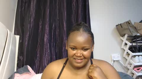 lunabloom01 online show from September 29, 2:27 pm