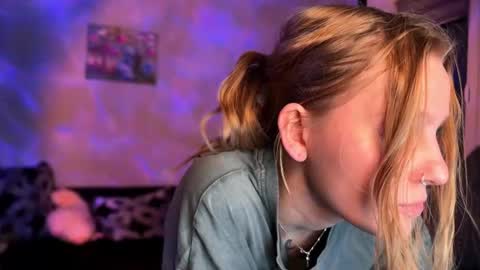 Britney online show from November 30, 1:34 am