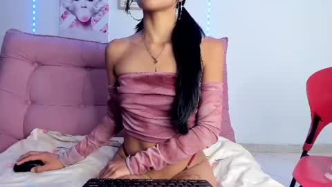lunadolie online show from June 30, 3:22 pm