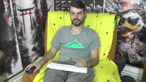 lunaflame554021 online show from April 2, 8:32 am