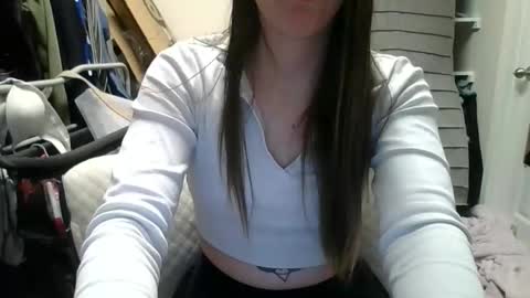 lunapixie2020 online show from May 25, 12:55 pm