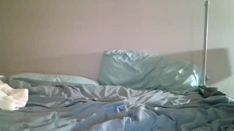 Snapshot of lunapixie2020 chatting on March 12, 3:57 am lunapixie2020 online show from March 12, 3:57 am