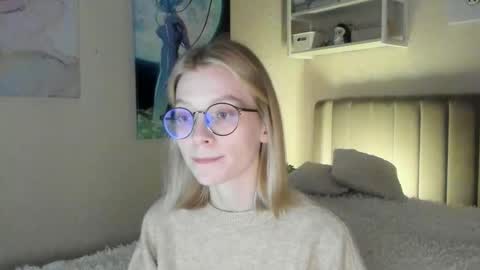 Sofia online show from October 23, 1:12 pm