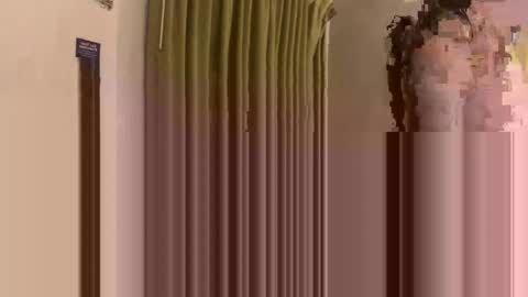 lunarpuke online show from January 18, 3:43 pm