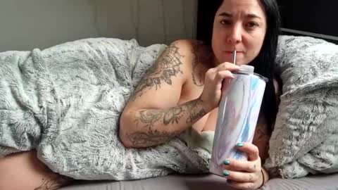 Luna  powered by bitch dust online show from January 28, 12:11 pm