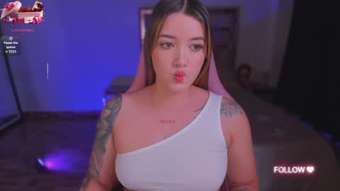 LUNA ROSE online show from October 7, 4:19 am