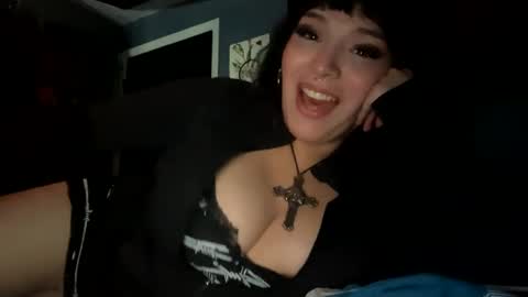 Lupita online show from March 2, 7:21 am