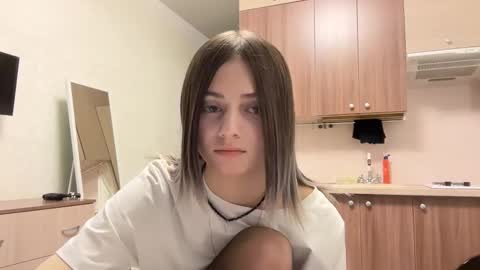 May online show from October 29, 5:15 pm