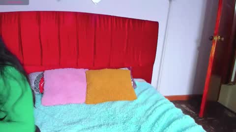 lushy_sweeet online show from November 15, 4:14 am