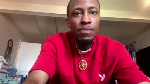 LUST online show from November 8, 6:00 pm