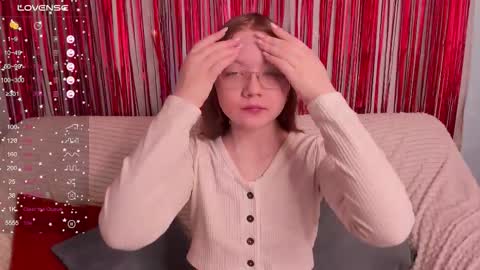 Tessa online show from February 14, 2:47 am