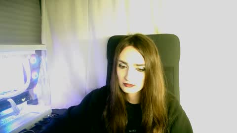 Lizzie online show from April 7, 7:16 pm