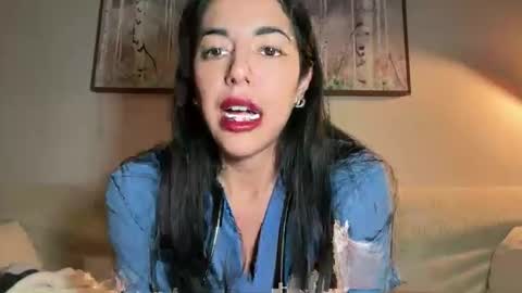 luxcher22 online show from December 5, 5:39 am