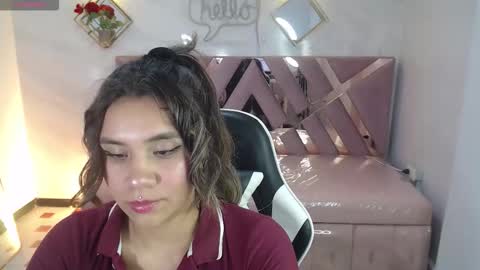 luxe_sol_v online show from February 26, 4:05 am