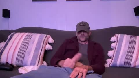 Snapshot of lxplaya81 chatting on October 23, 2:57 am lxplaya81 online show from October 23, 2:57 am