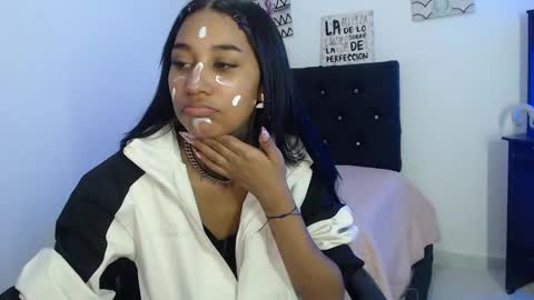 lyam_ebony online show from February 7, 9:40 pm