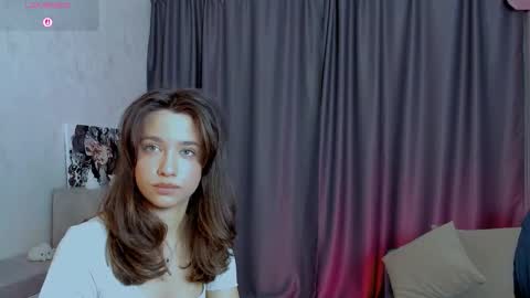 Lyanna online show from November 3, 8:54 pm