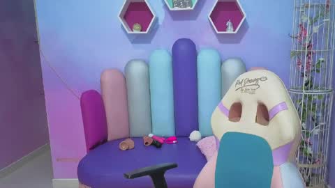 Lya Sweetxx  online show from March 31, 8:48 am