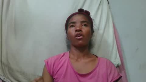 lydie856696 online show from May 17, 11:08 am