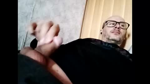 Snapshot of lyelik chatting on January 16, 10:42 am Alex online show from January 16, 10:42 am