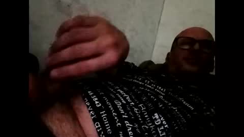 Snapshot of lyelik chatting on January 7, 8:31 pm Alex online show from January 7, 8:31 pm