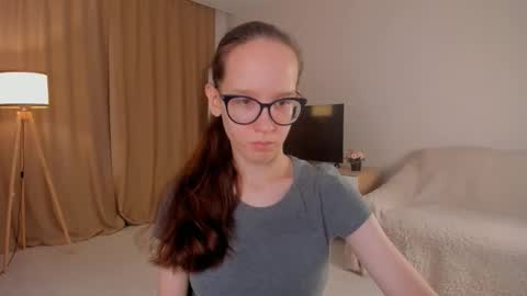 Sara online show from October 19, 4:22 pm