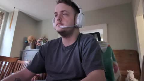 J online show from March 25, 1:51 pm