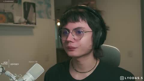 Lyodass online show from October 6, 1:01 am