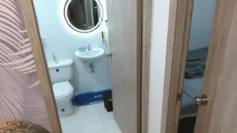 MICHAEL online show from April 12, 5:33 am