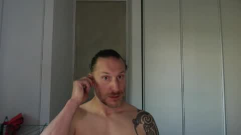 m4rduk online show from May 16, 3:43 pm
