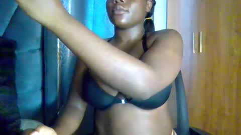 m_tits3 online show from February 8, 9:35 am