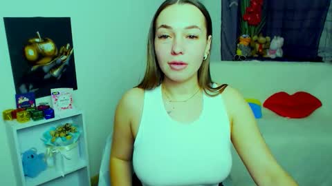 Vikki online show from February 19, 11:09 am