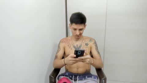 itgram pezlo josue online show from May 16, 2:08 am