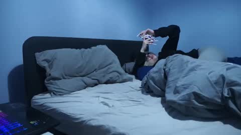 Mac Troy online show from January 17, 6:39 pm