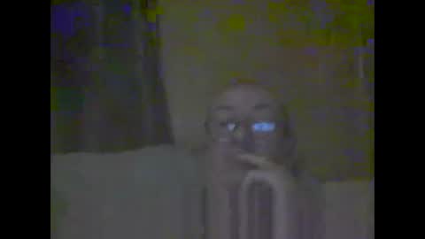 macbewdekan25 online show from December 5, 11:01 am