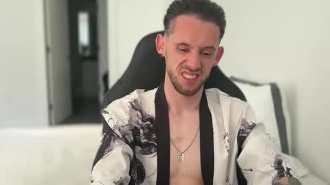 Snapshot of macebre chatting on October 7, 8:16 pm my beautiful long dick will make you happy online show from October 7, 8:16 pm