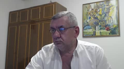 Macho online show from March 15, 7:50 pm