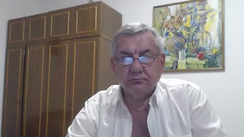 Macho online show from May 14, 9:57 pm