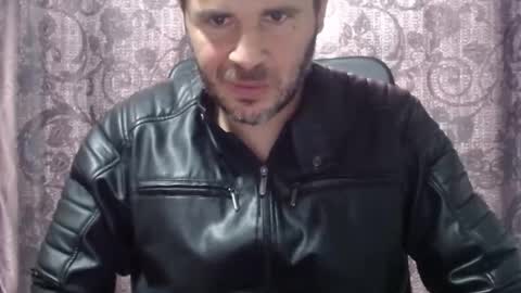 MACK online show from April 16, 9:37 pm